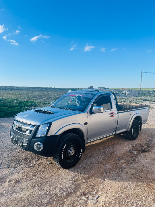 Isuzu D MAX - Photo 4