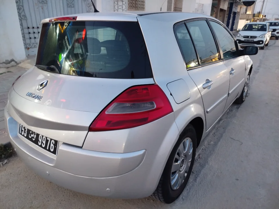 Renault Megane - Photo 6