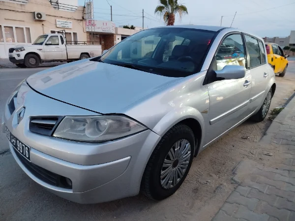 Renault Megane - Photo 5