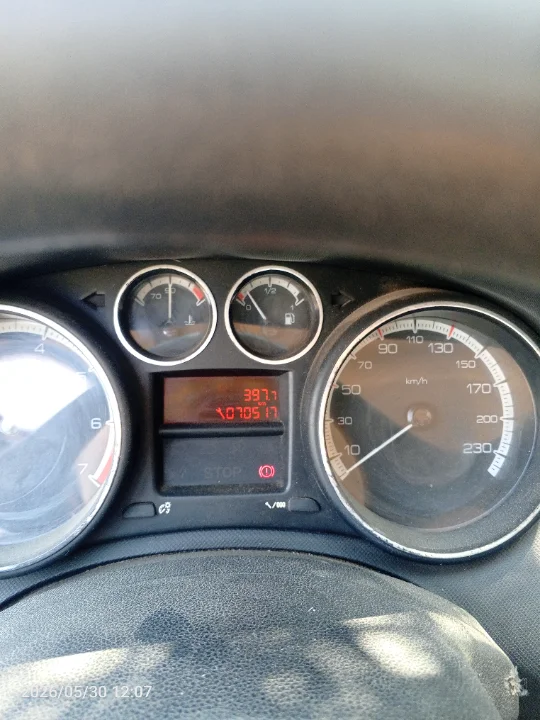 Peugeot 308 - Photo 9
