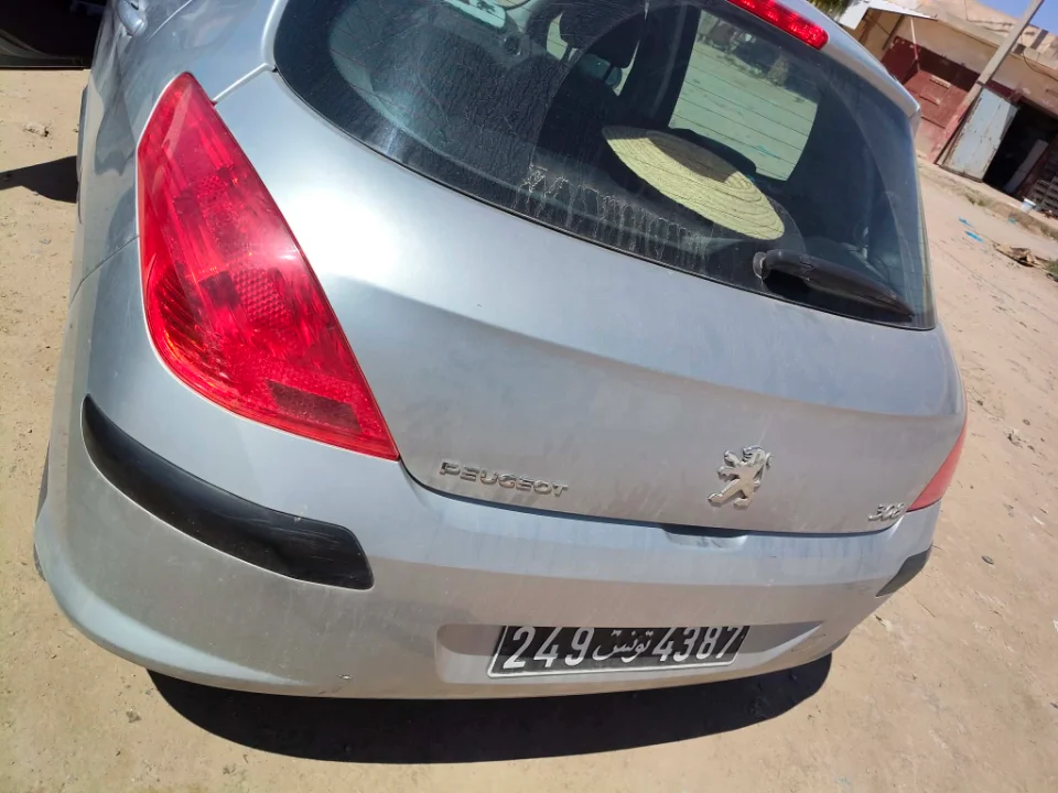 Peugeot 308 - Photo 5