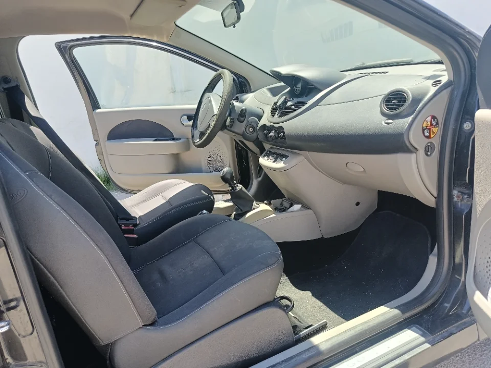 Renault Twingo - Photo 3