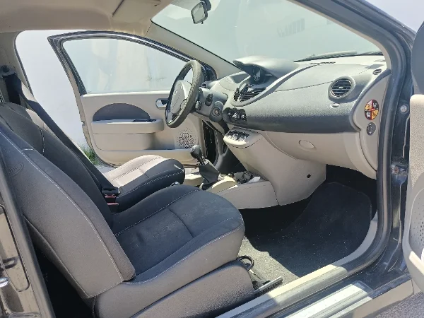 Renault Twingo - Photo 3