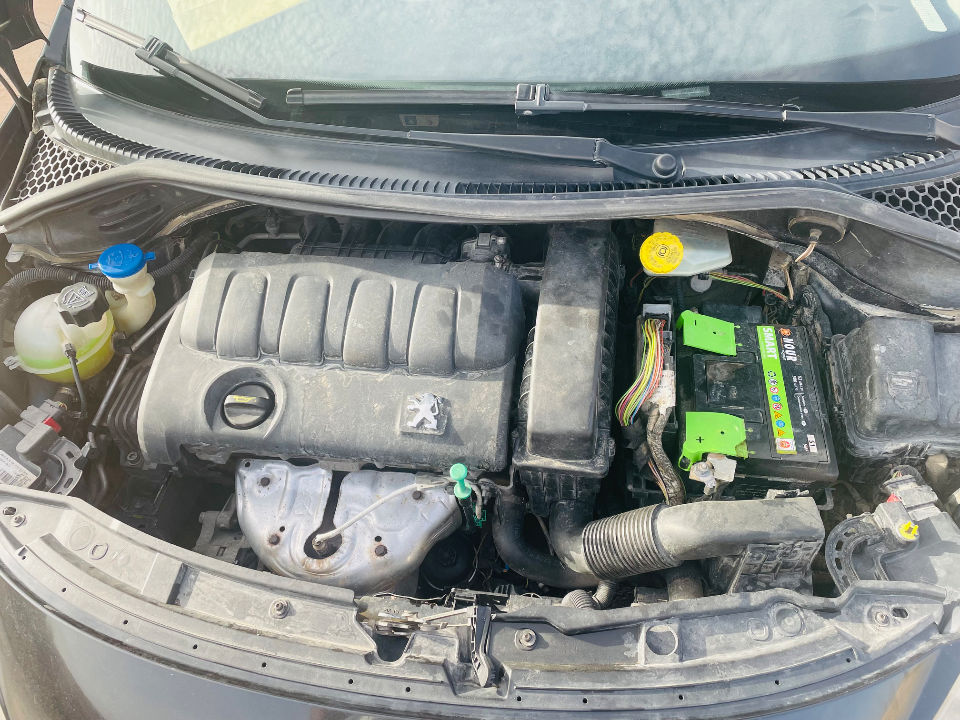 Peugeot 207 - Photo 3