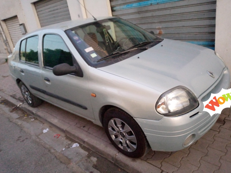 Renault Clio 2001