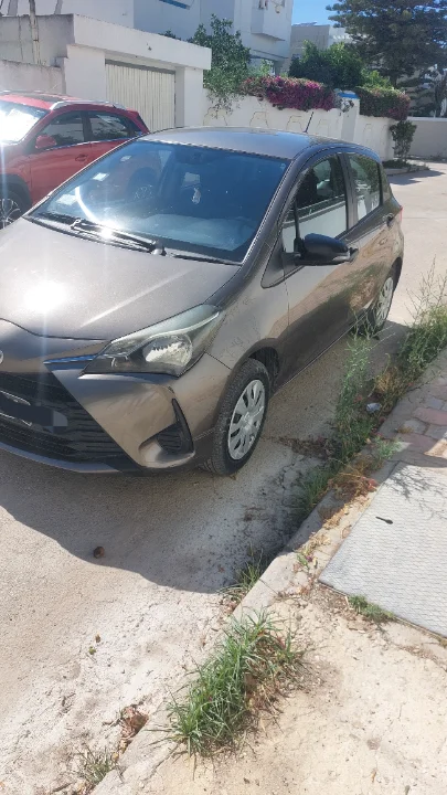 Toyota Yaris - Photo 5