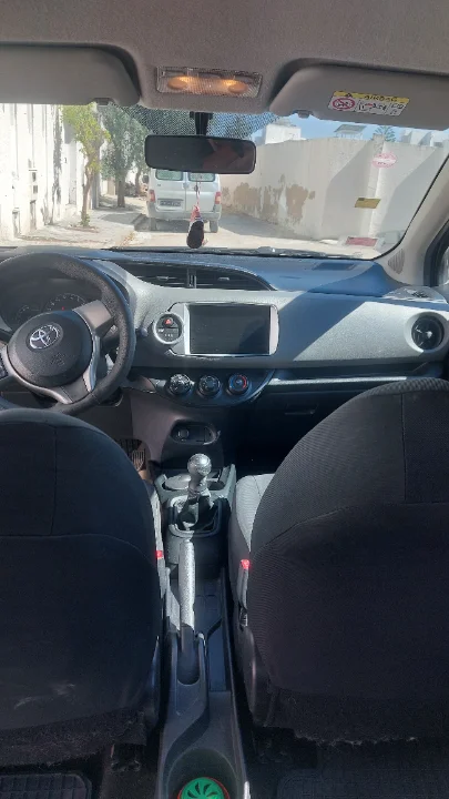 Toyota Yaris - Photo 2