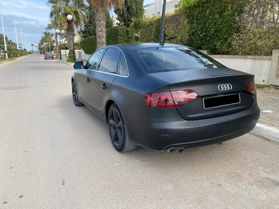 Audi A4 - Photo 4