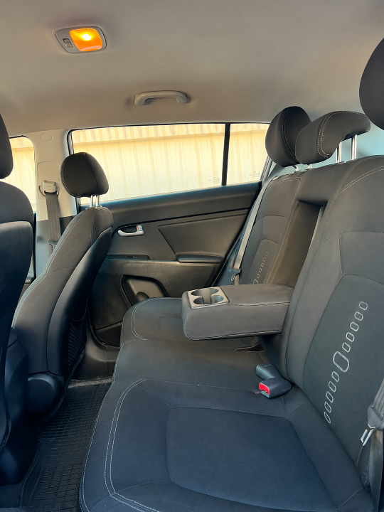 Kia SPORTAGE - Photo 8