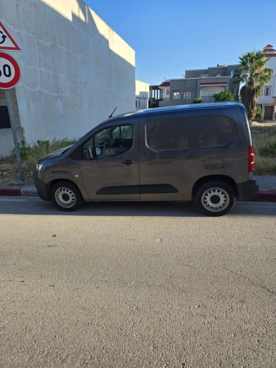 Citroen BERLINGO 2022