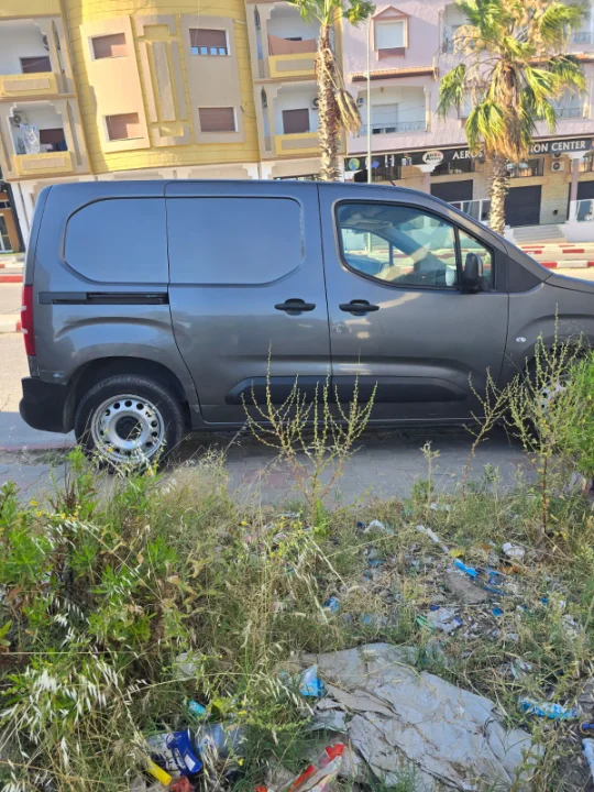 Citroen BERLINGO - Photo 2