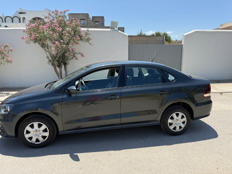 Volkswagen Polo - Photo 9