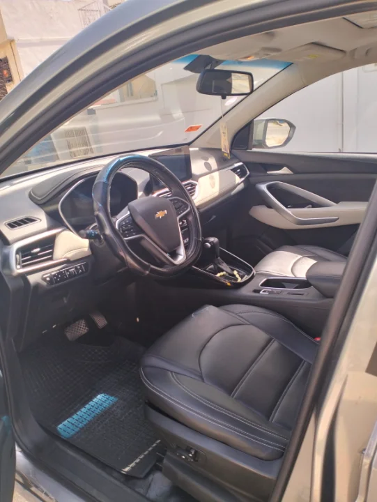 Chevrolet CAPTIVA - Photo 2