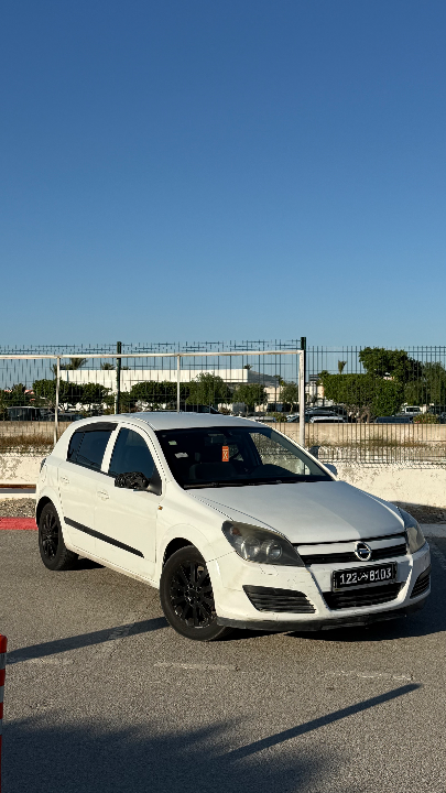Opel Astra 2004