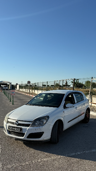 Opel Astra - Photo 7