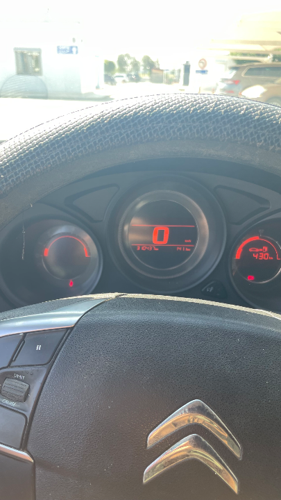 Citroen C4 - Photo 7