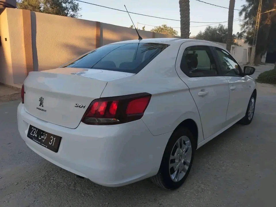 Peugeot 301 - Photo 7
