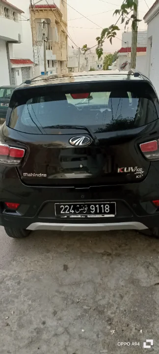 Mahindra KUV 100 - Photo 9