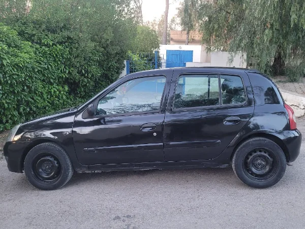 Renault Clio 2009 Essence