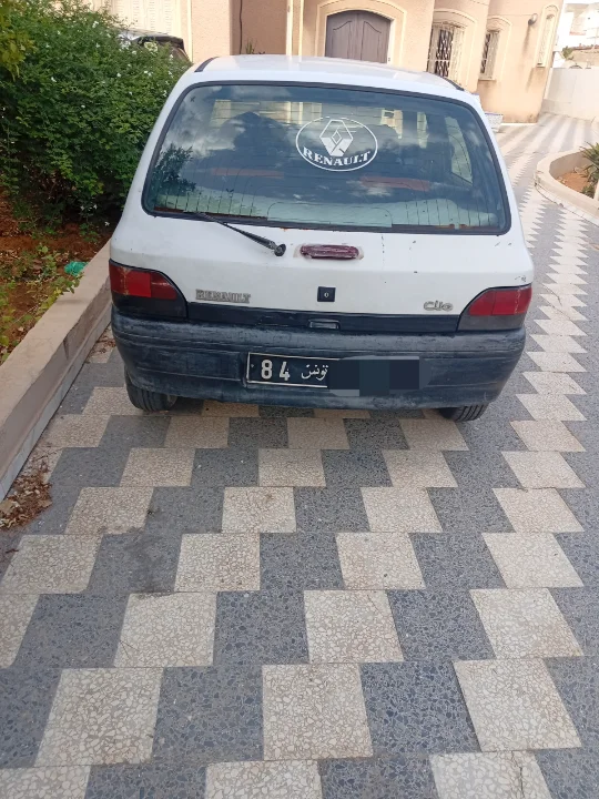 Renault Clio - Photo 4