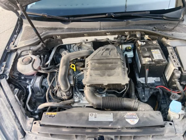 Volkswagen Golf - Photo 11