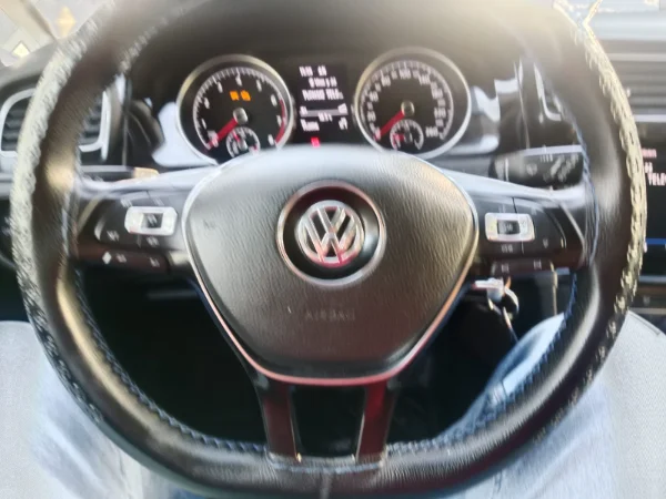 Volkswagen Golf - Photo 8
