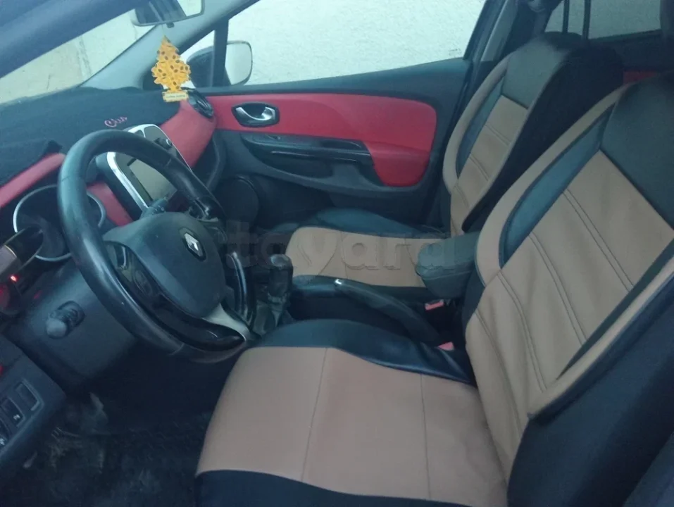 Renault Clio - Photo 2