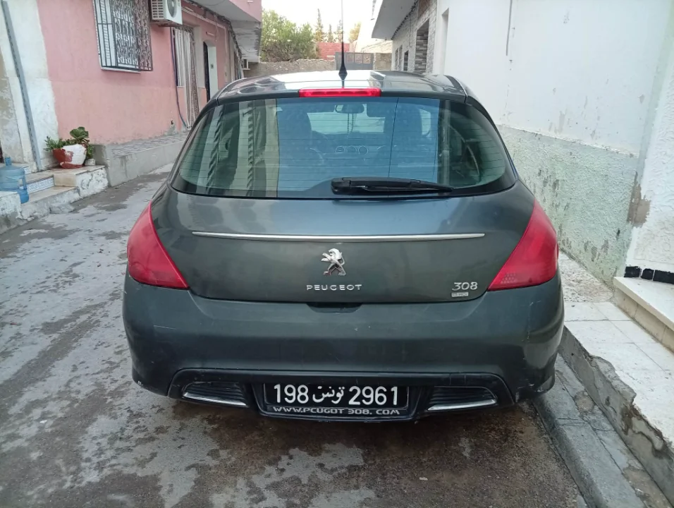 Peugeot 308 - Photo 3