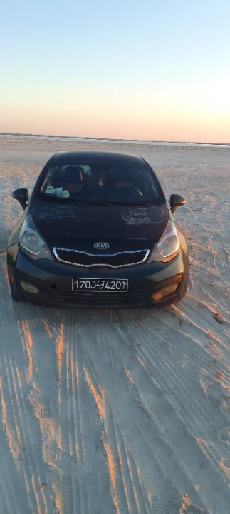 Kia RIO - Photo 9