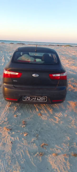 Kia RIO - Photo 7
