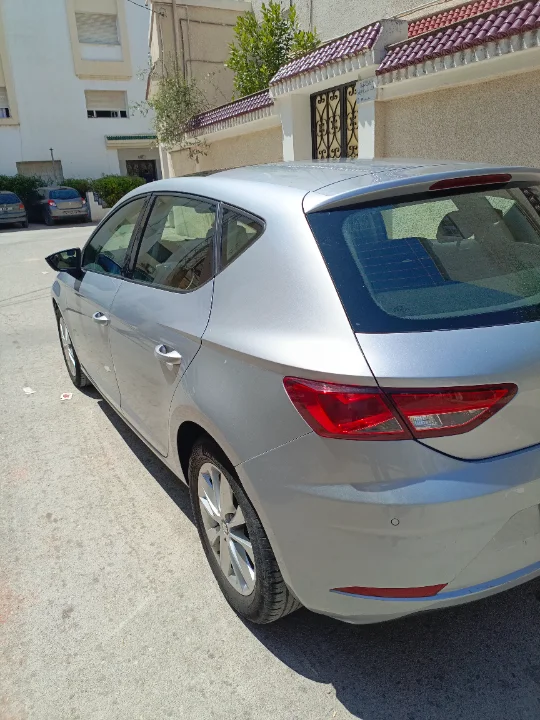 Seat Leon - Photo 4