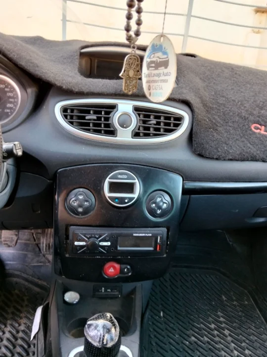 Renault Clio - Photo 3