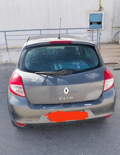 Renault Clio - Photo 4