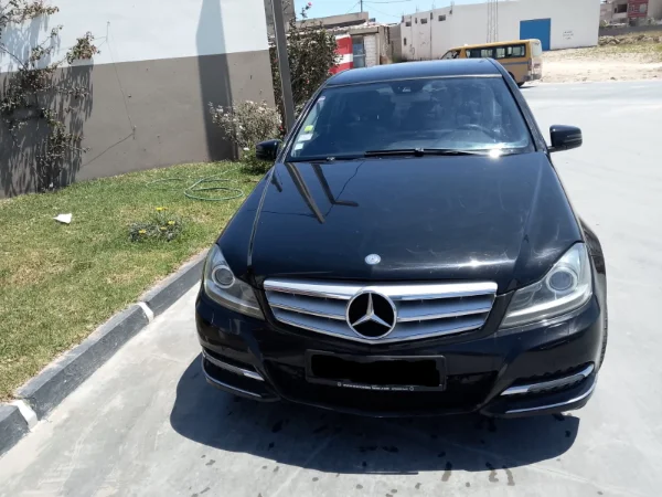 Mercedes Classe c 2012 Essence