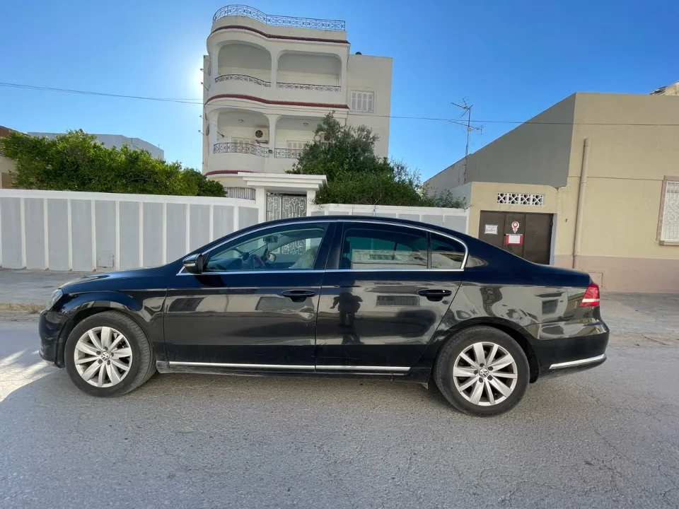Volkswagen Passat - Photo 6