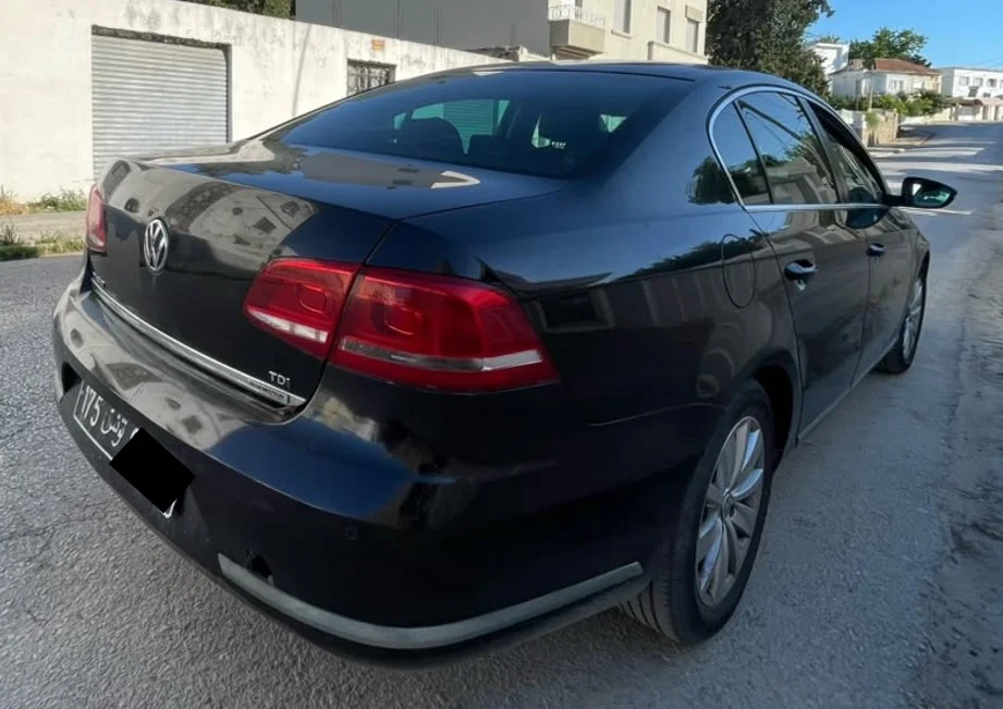 Volkswagen Passat - Photo 4