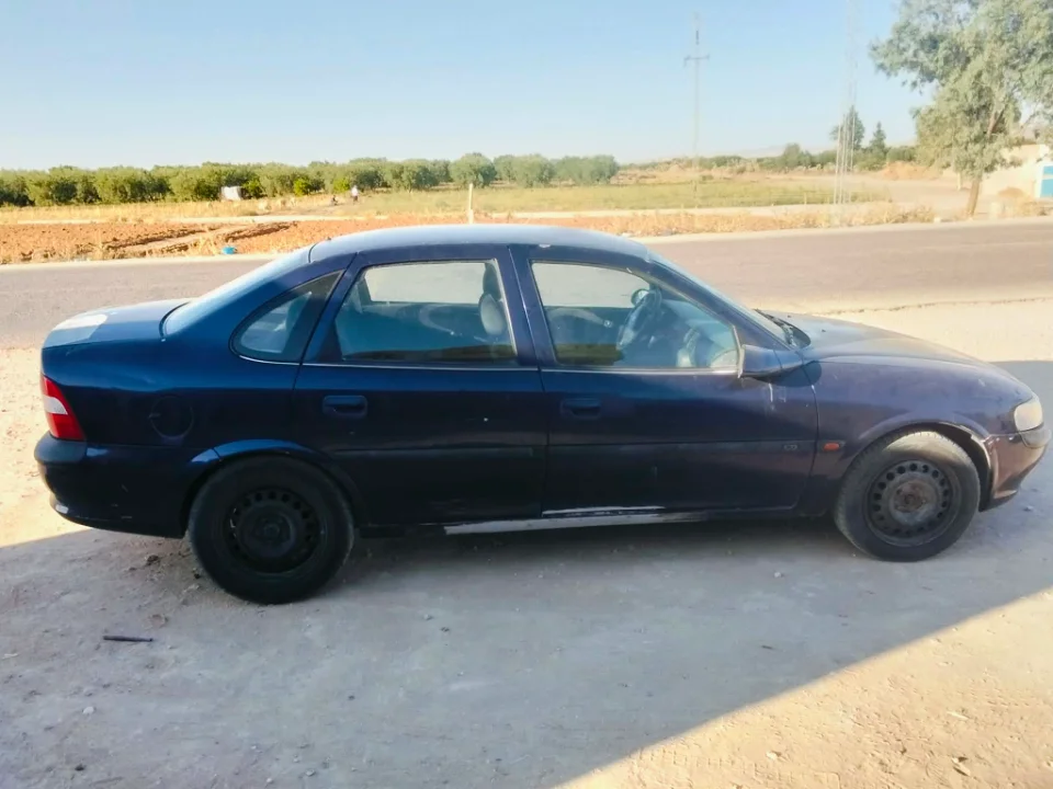 Opel Vectra 2015