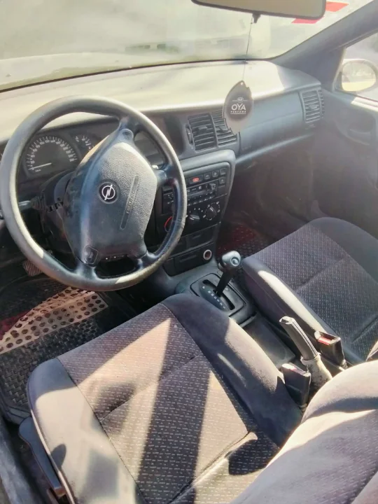 Opel Vectra - Photo 4