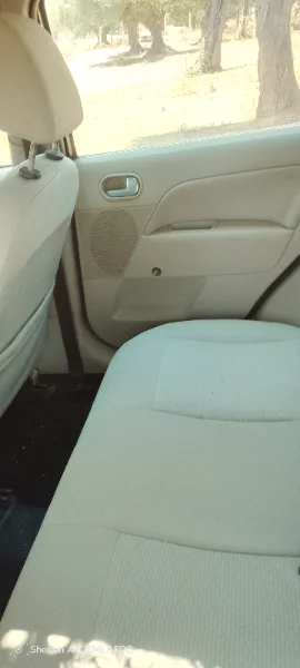 Ford FIESTA - Photo 8