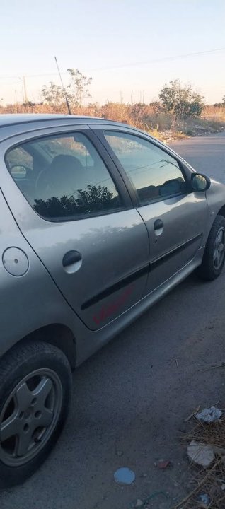 Peugeot 206 - Photo 2