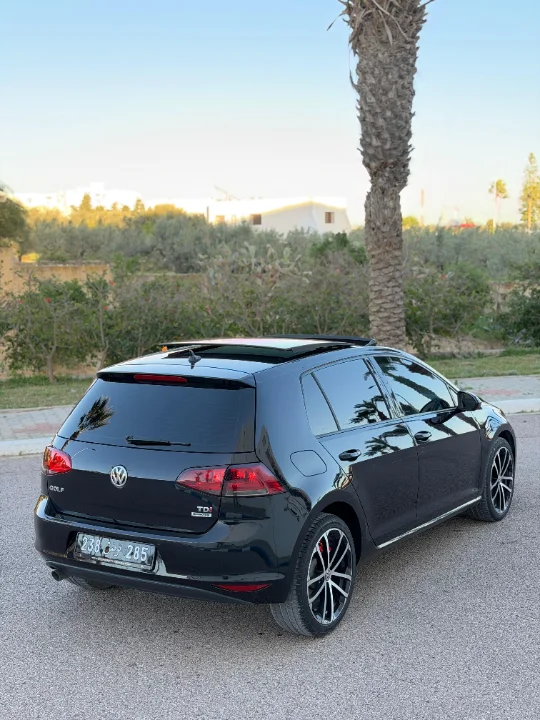 Volkswagen Golf - Photo 4