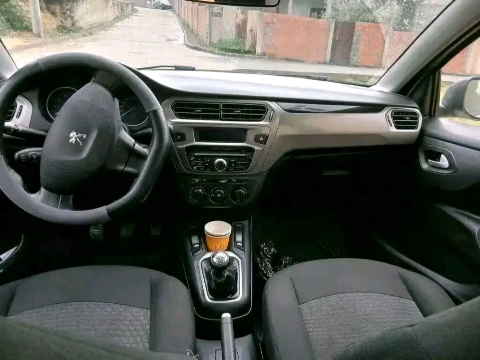 Peugeot 301 - Photo 2
