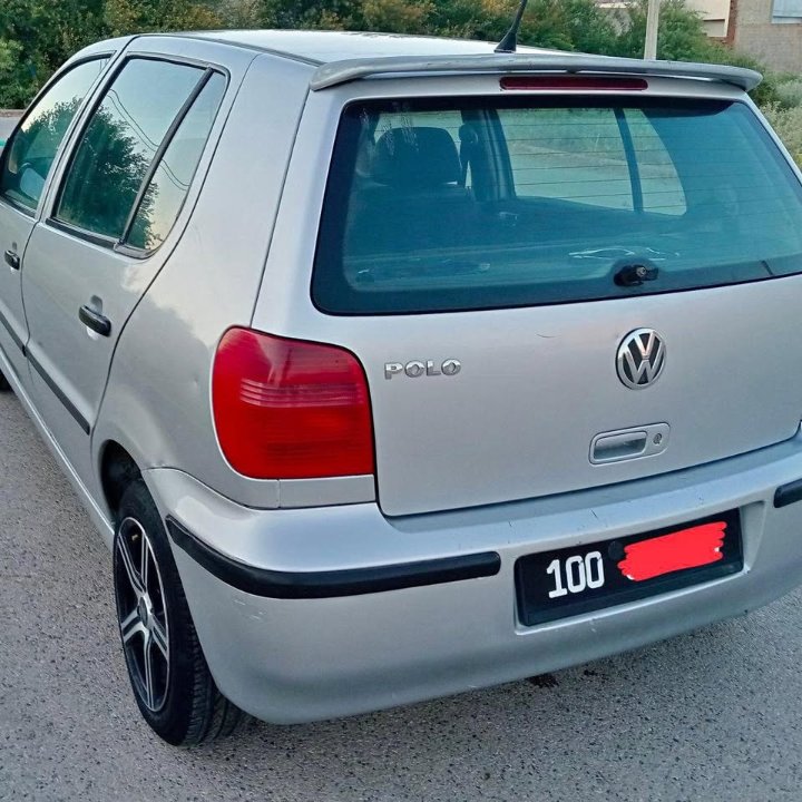 Volkswagen Polo - Photo 2