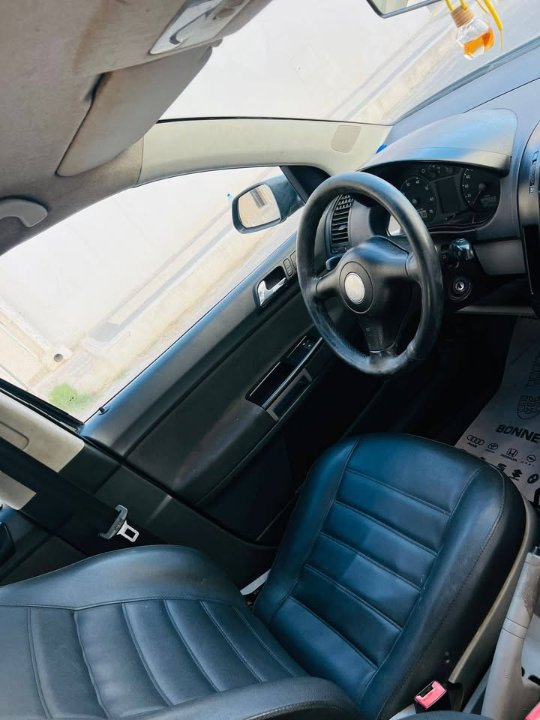 Volkswagen Polo - Photo 11