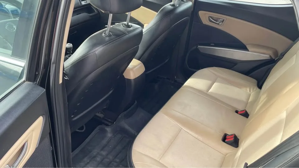 Ssangyong Tivoli - Photo 5