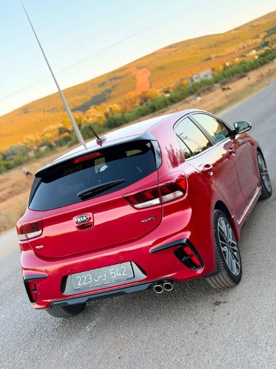 Kia RIO - Photo 6