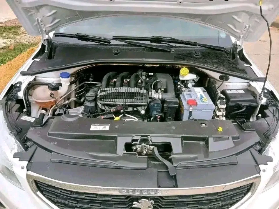 Peugeot 301 - Photo 2