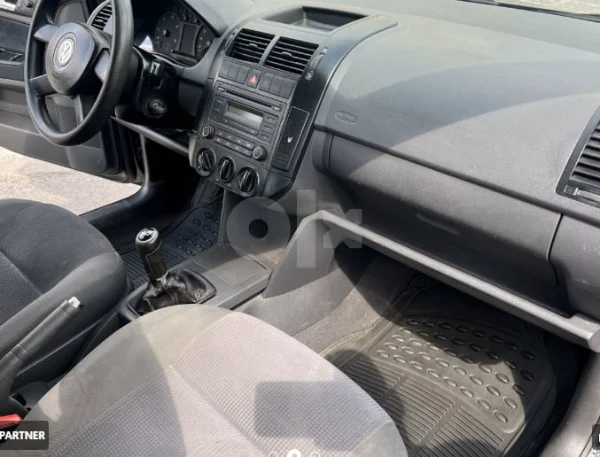Volkswagen Polo - Photo 3
