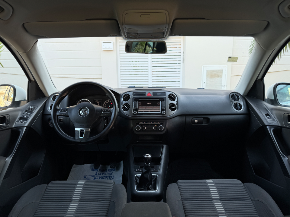 Volkswagen Tiguan - Photo 3