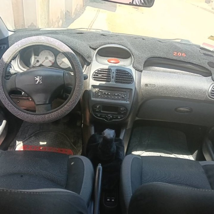 Peugeot 206 - Photo 9